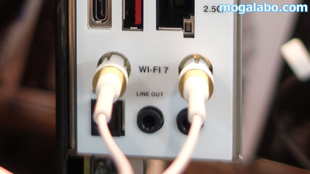 「Wi-Fi 7」対応と「Wi-Fi Q-Antenna」搭載