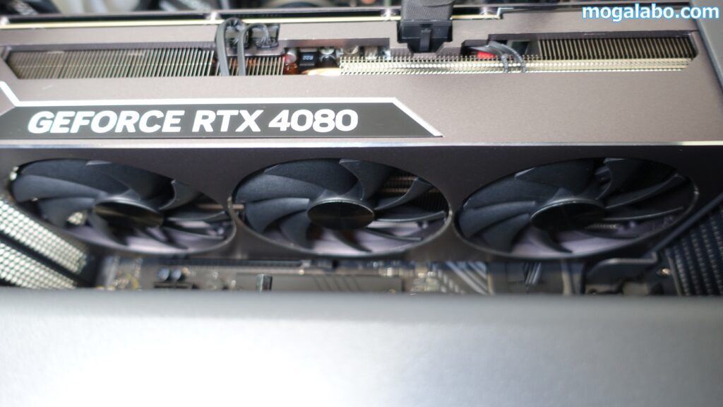 Geforce RTX 4080が搭載