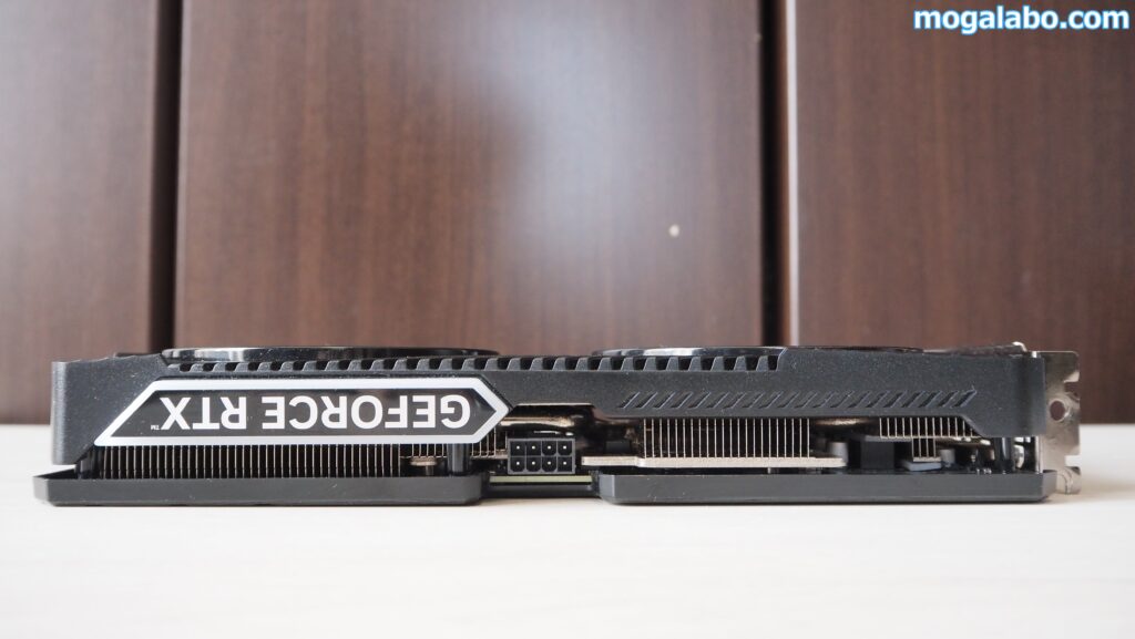 GAINWARD RTX4070 GHOST 12GBの厚み