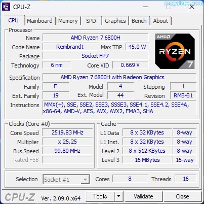 CPUはAMD Ryzen 7 6800Hを搭載